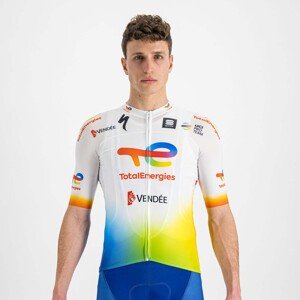 SPORTFUL Cyklistický dres s krátkým rukávem - TOTAL ENERGIES 2022 - oranžová/žlutá/modrá/bílá M